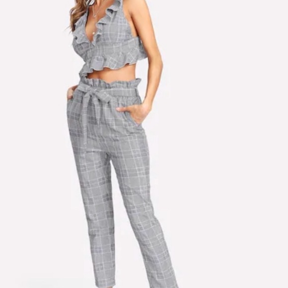 Urban Outfitters Plaid Set - Picture 3 of 5